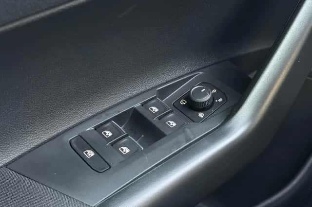 Volkswagen Polo (2025) thumbnail 16