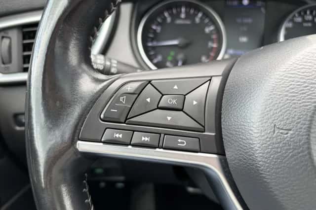 Nissan Qashqai (2019) thumbnail 12
