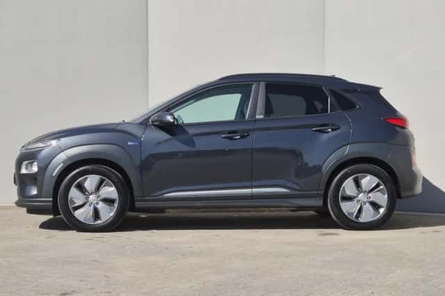 Hyundai Kona (2021) thumbnail 13