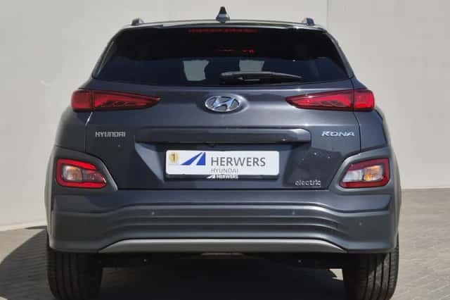 Hyundai Kona (2021) thumbnail 24