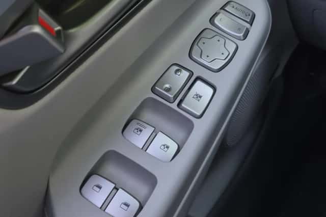 Hyundai Kona (2021) thumbnail 26