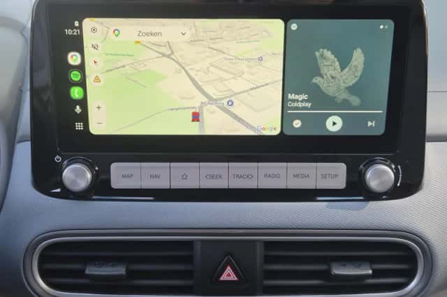Hyundai Kona (2021) thumbnail 6