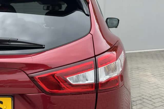 Nissan Qashqai (2016) thumbnail 38