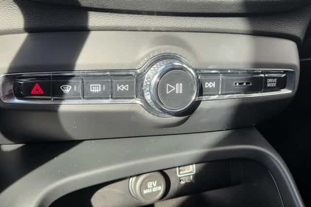 Volvo XC40 (2020) thumbnail 33