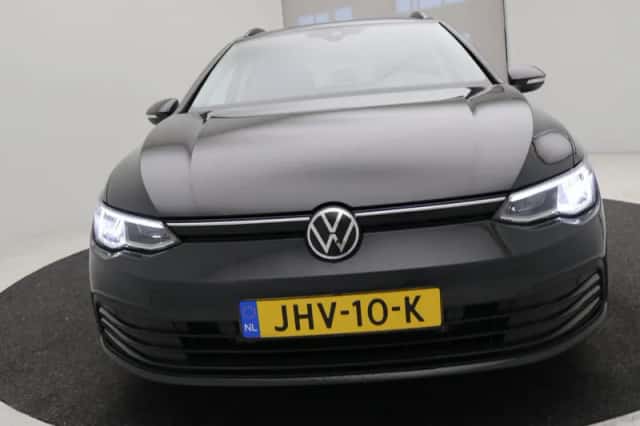 Volkswagen Golf (2021) thumbnail 47