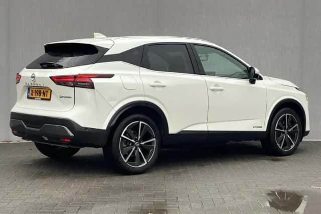 Nissan Qashqai (2024) thumbnail 3