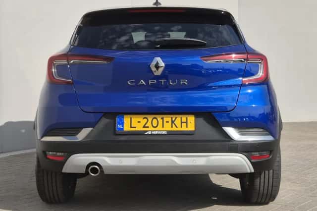 Renault Captur (2021) thumbnail 23