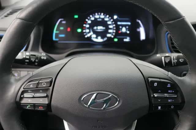 Hyundai Ioniq (2018) thumbnail 8
