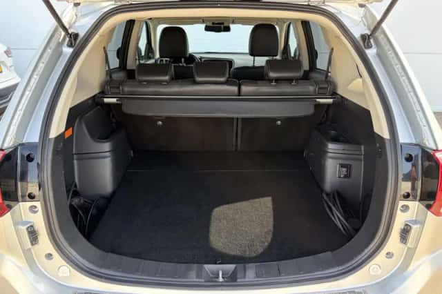 Mitsubishi Outlander (2021) thumbnail 30