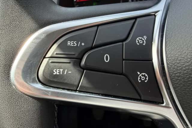 Renault Captur (2022) thumbnail 13
