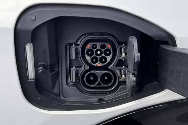 Nissan Ariya (2022) thumbnail 53
