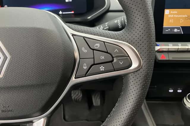 Renault Captur (2026) thumbnail 23
