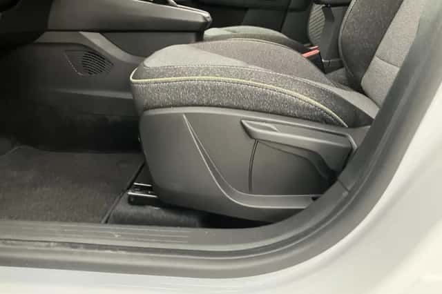 Renault Captur (2026) thumbnail 27