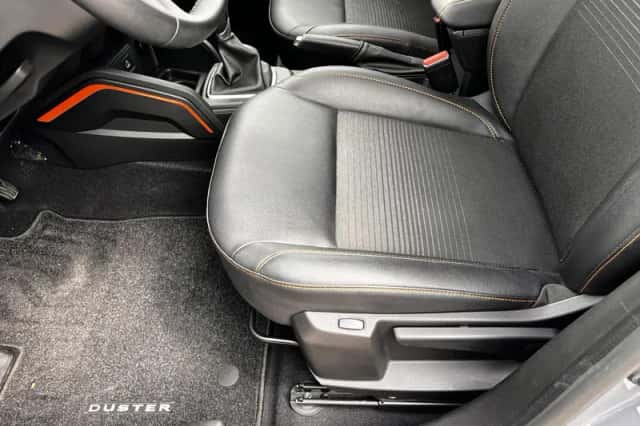Dacia Duster (2022) thumbnail 33