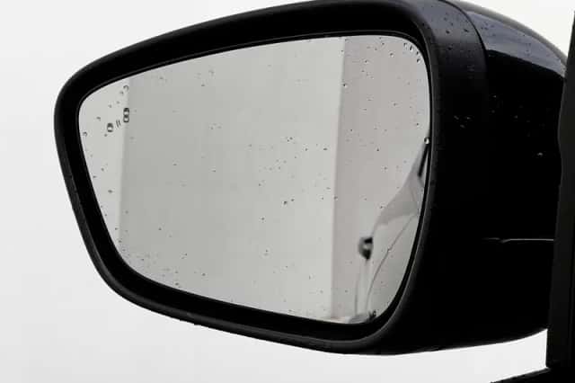 Ford Kuga (2023) thumbnail 17