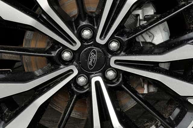 Ford Kuga (2023) thumbnail 52