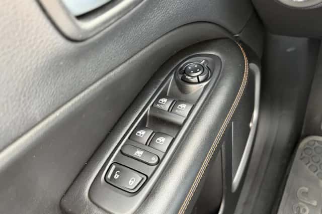 Jeep Compass (2019) thumbnail 15