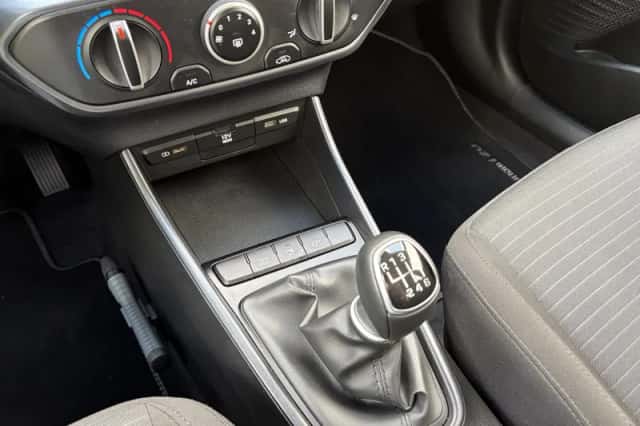 Hyundai i20 (2024) thumbnail 23