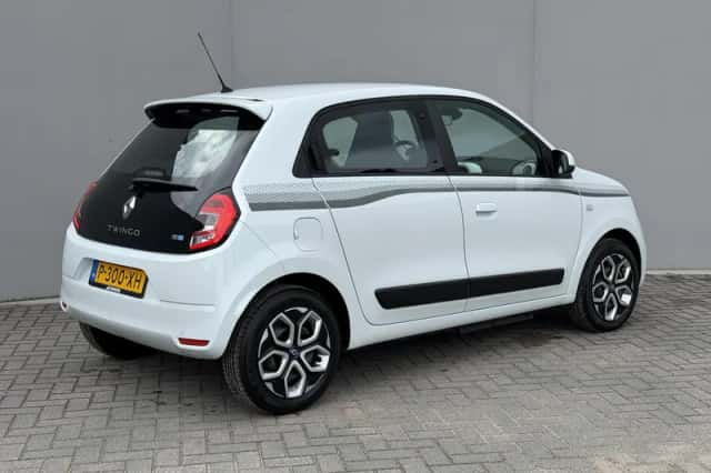 Renault Twingo (2022) thumbnail 4