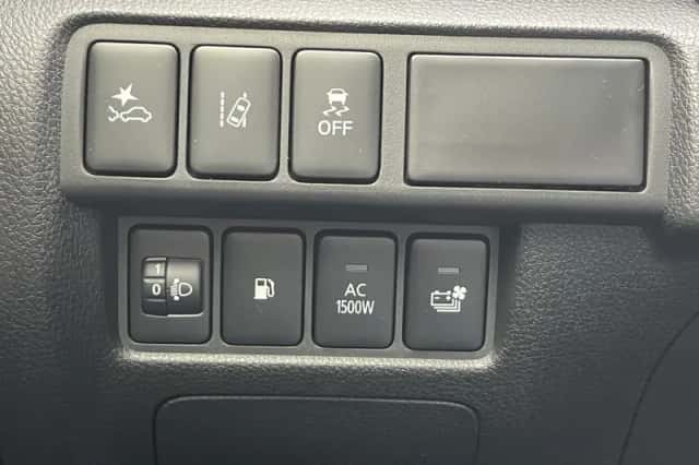 Mitsubishi Eclipse Cross (2025) thumbnail 31