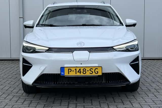 MG MG5 (2022) thumbnail 19
