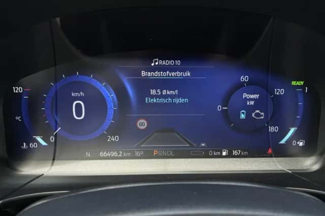 Ford Kuga (2023) thumbnail 16