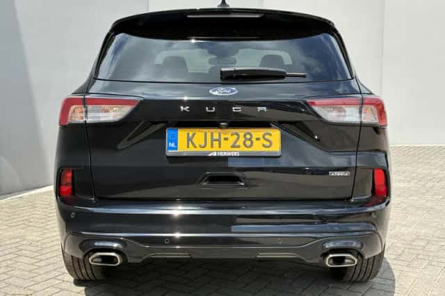 Ford Kuga (2023) thumbnail 36