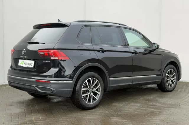 Volkswagen Tiguan (2022) thumbnail 37