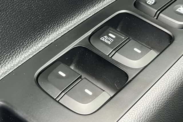 Hyundai i10 (2018) thumbnail 14