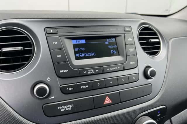 Hyundai i10 (2018) thumbnail 24