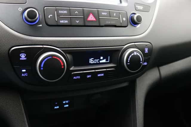 Hyundai i10 (2017) thumbnail 29