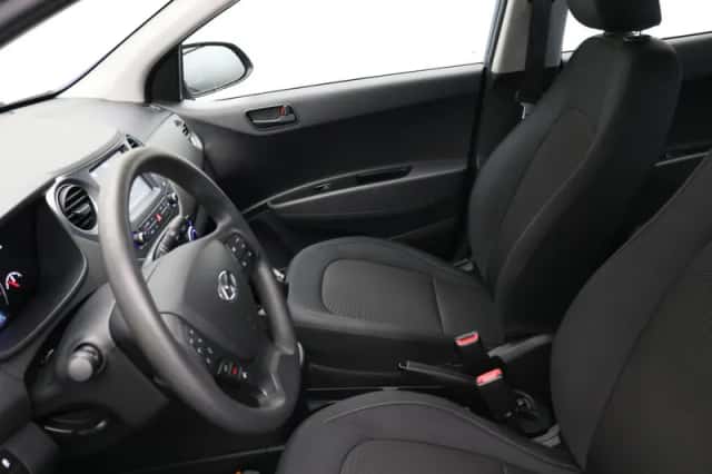 Hyundai i10 (2017) thumbnail 4