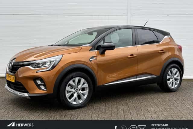 Renault Captur (2022) thumbnail 1