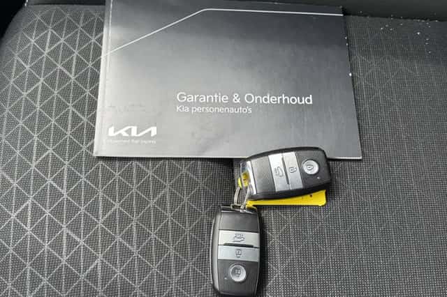 Kia Picanto (2022) thumbnail 4