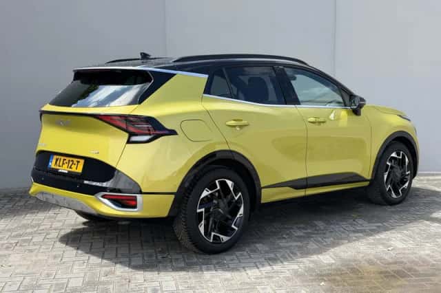 Kia Sportage (2022) thumbnail 3