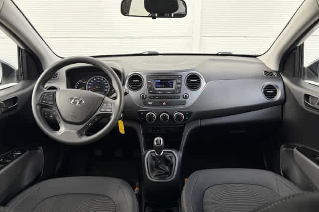 Hyundai i10 (2019) thumbnail 2