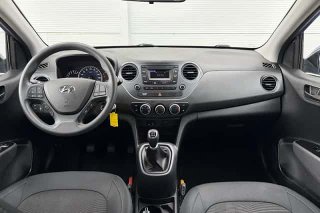 Hyundai i10 (2019) thumbnail 2