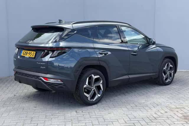 Hyundai Tucson (2023) thumbnail 3
