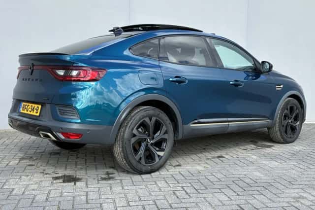 Renault Arkana (2022) thumbnail 3