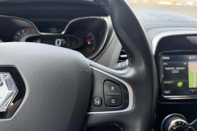 Renault Captur (2019) thumbnail 4