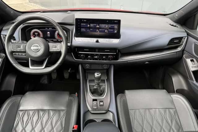 Nissan Qashqai (2023) thumbnail 2