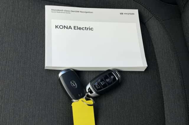 Hyundai Kona (2024) thumbnail 4