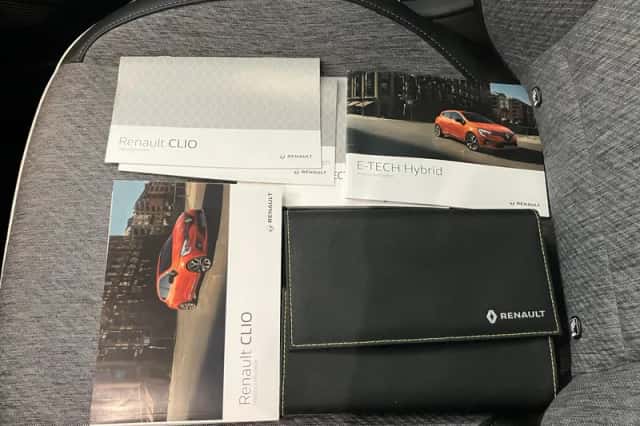 Renault Clio (2021) thumbnail 6