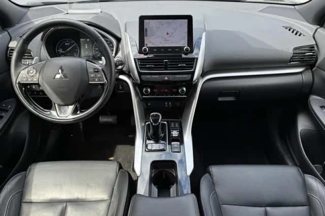 Mitsubishi Eclipse Cross (2021) thumbnail 2