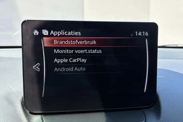 Mazda 2 (2023) thumbnail 4