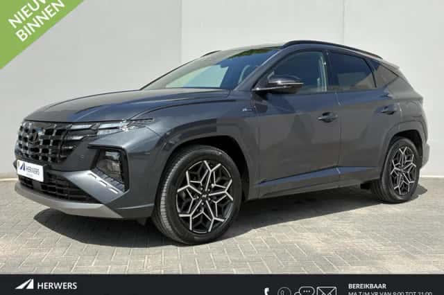 Hyundai Tucson (2022) thumbnail 1