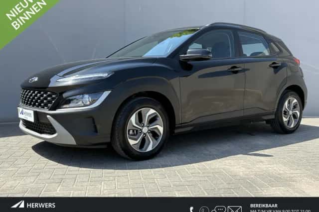 Hyundai Kona (2022) thumbnail 1