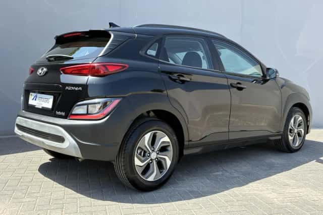 Hyundai Kona (2022) thumbnail 3