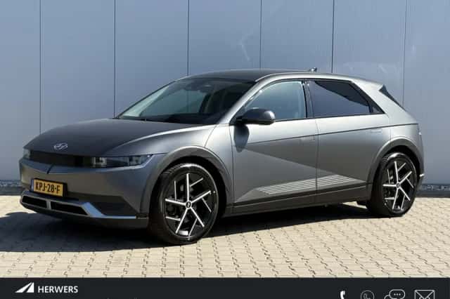 Hyundai Ioniq 5 (2023) thumbnail 1