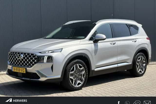 Hyundai Santa Fe (2022) thumbnail 1